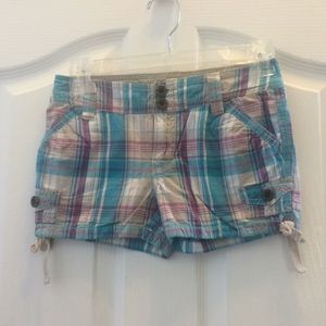 FINAL MARKDOWN Girls mudd shorts 10